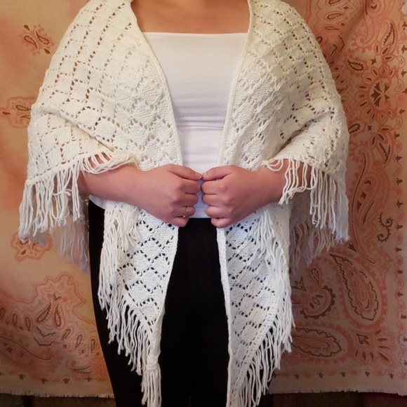 Vintage Accessories - Vintage Crochet Shawl. Poncho. Cover Up. Warm